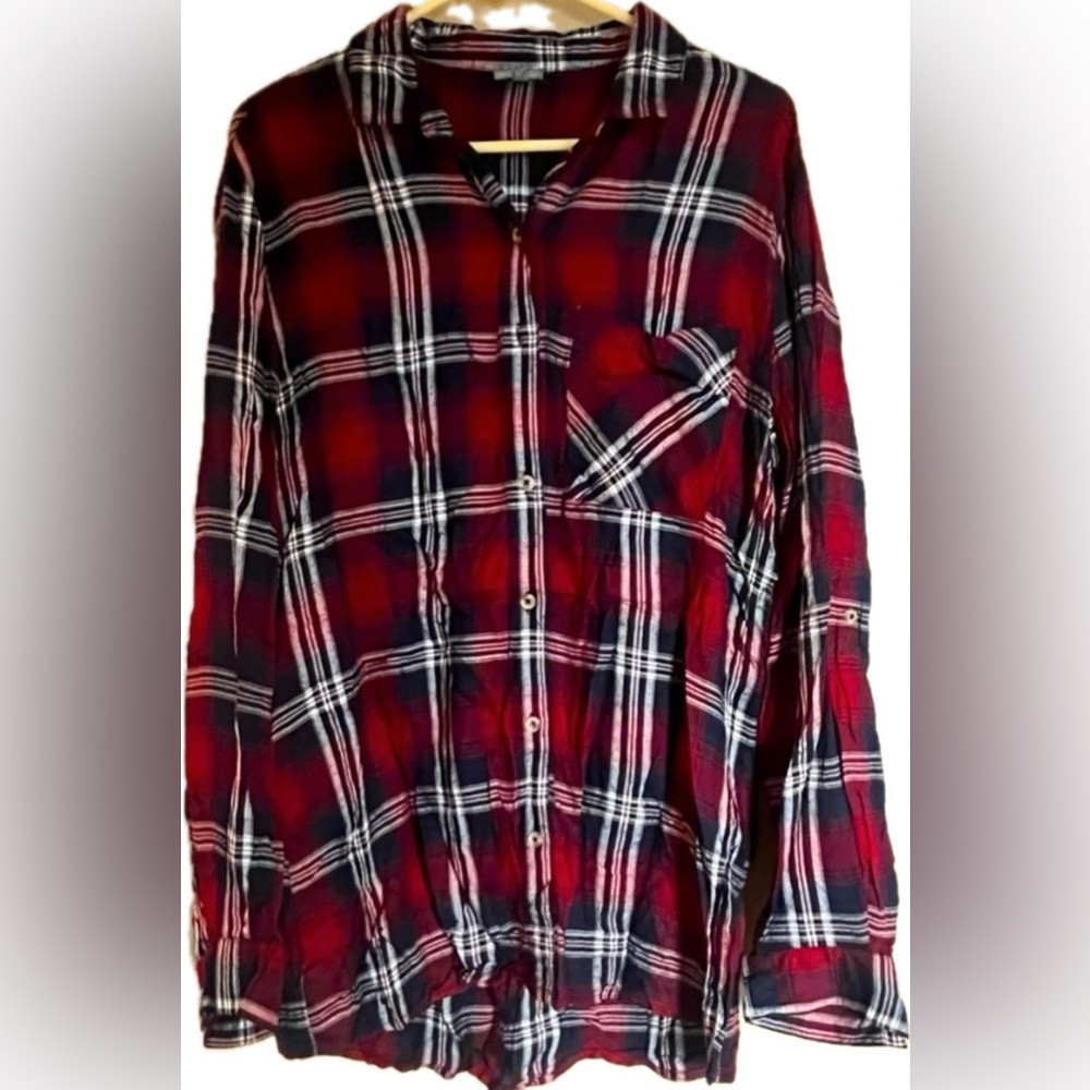 Charolette Russe Red and Navy Blue Button Down shirt. Women’s size large